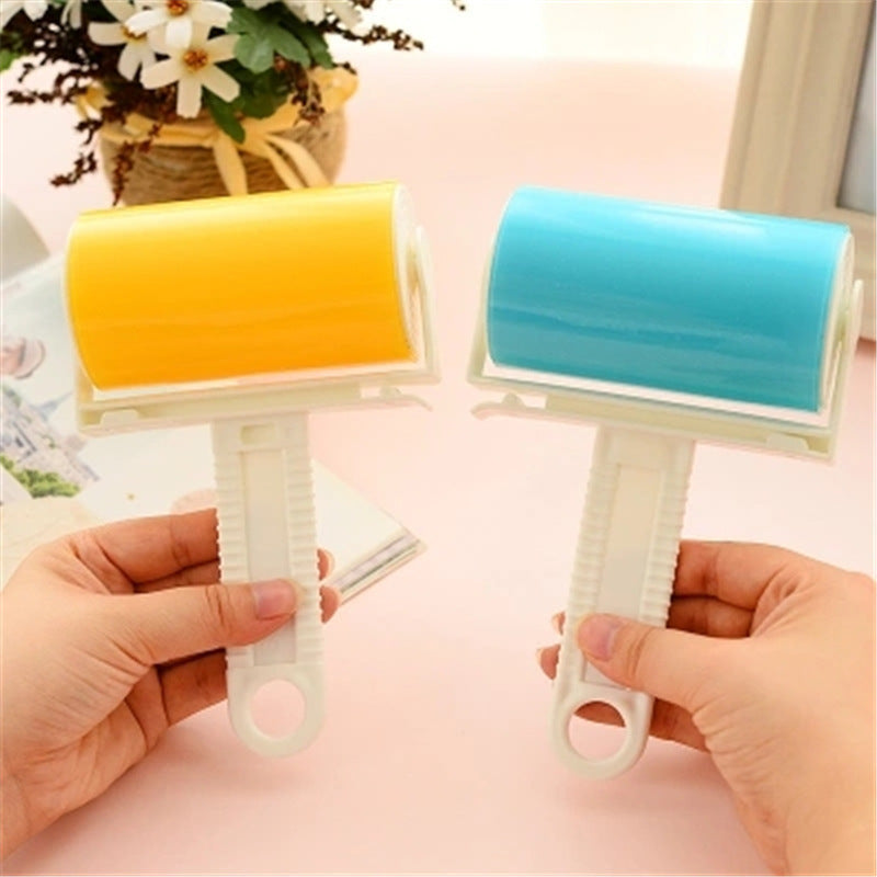 Washable roller sticky device with lid